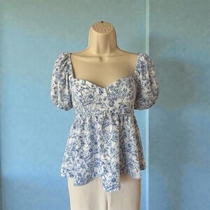 SHEIN Floral Blue and White Women's Top -  M/6